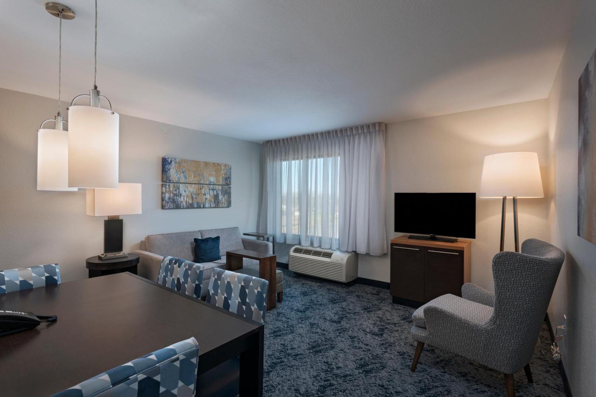 Towneplace Suites By Marriott Monroe Oda fotoğraf